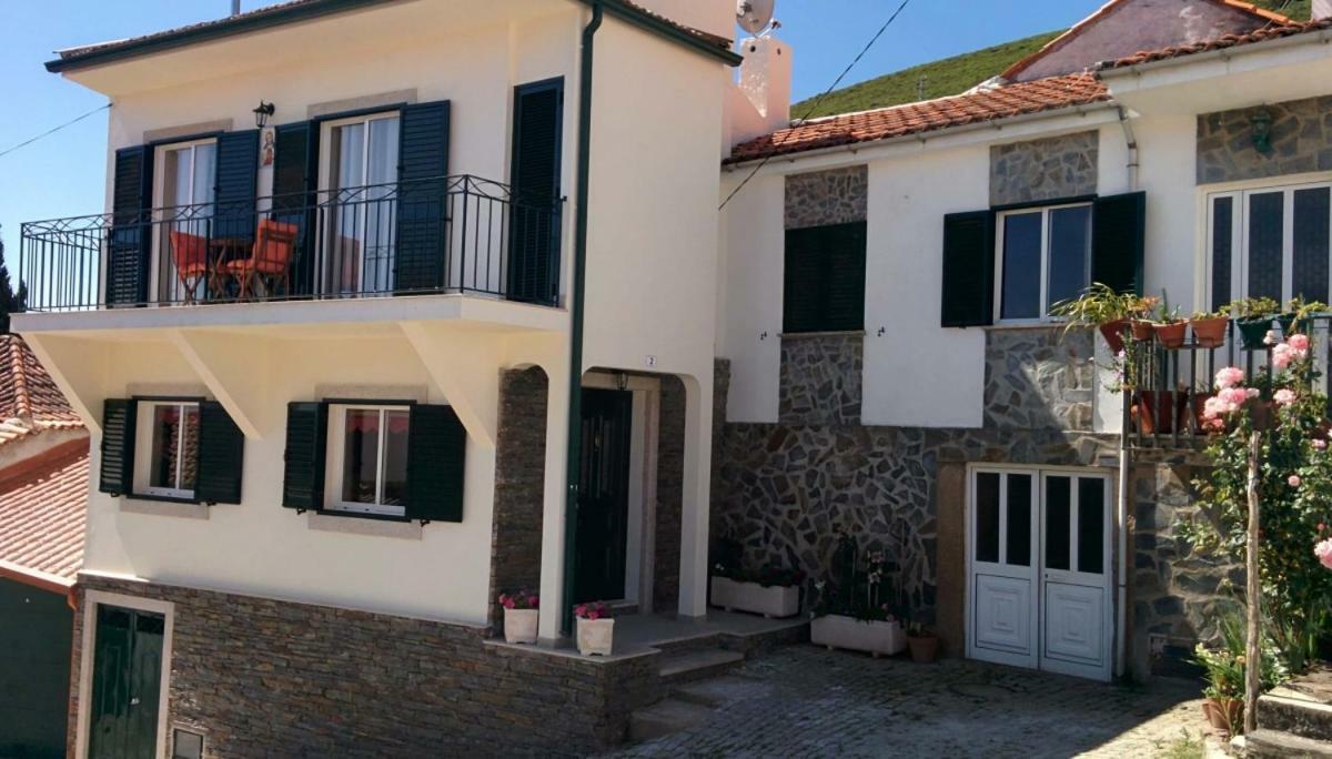 Casa D. Antonia Villa Gouvães Exteriör bild